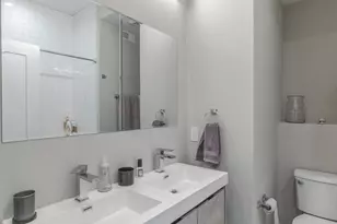 129 W Allen St, Philadelphia, PA 19123 - Photo 21