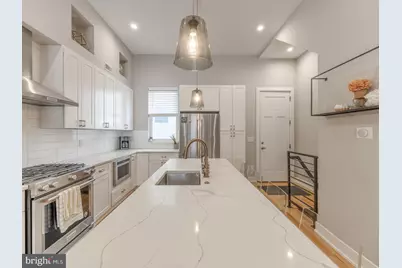 129 W Allen Street, Philadelphia, PA 19123 - Photo 9