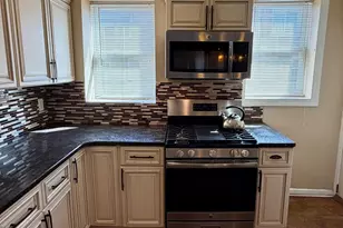 6553 N 18th St, Philadelphia, PA 19126 - Photo 9