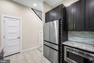 965 N Randolph St, Philadelphia, PA 19123 - Photo 9