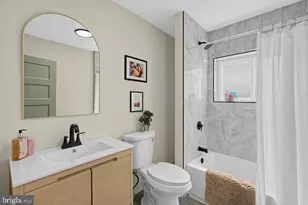 317 E Vernon, Philadelphia, PA 19119 - Photo 19