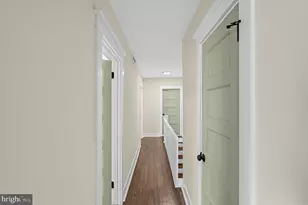 317 E Vernon, Philadelphia, PA 19119 - Photo 15