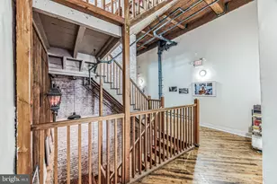 314 Brown St, Philadelphia, PA 19123 - Photo 7