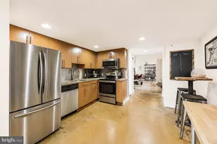 314 Brown St, Philadelphia, PA 19123 - Photo 11
