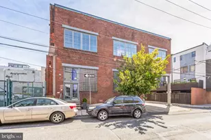 314 Brown St, Philadelphia, PA 19123 - Photo 3