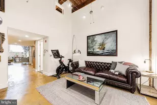 314 Brown St, Philadelphia, PA 19123 - Photo 5
