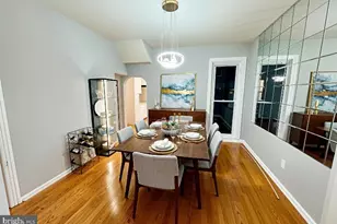 2345 St Albans Pl, Philadelphia, PA 19146 - Photo 15