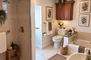 2345 Saint Albans, Philadelphia, PA 19146 - Photo 39