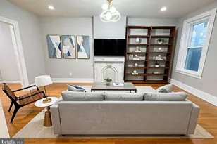 2345 St Albans Pl, Philadelphia, PA 19146 - Photo 11
