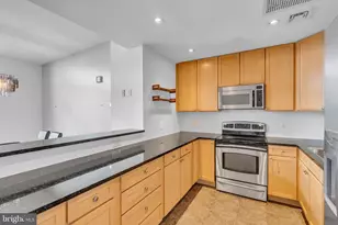 111 S 15th St, Philadelphia, PA 19102 - Photo 9