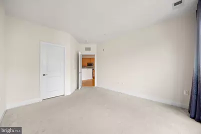 700 Commodore Court #2727, Philadelphia, PA 19146 - Photo 11