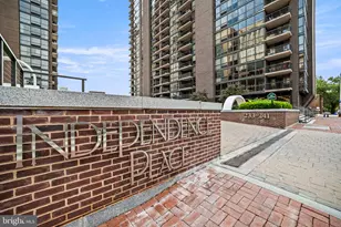 241 S 6th St, Philadelphia, PA 19106 - Photo 1