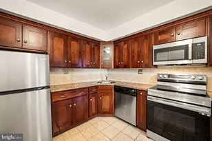 241 S 6th St, Philadelphia, PA 19106 - Photo 15