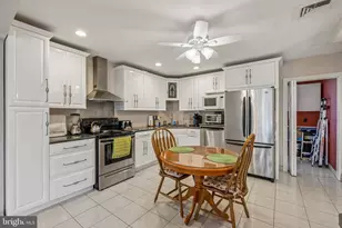 12035 Glenfield St, Philadelphia, PA 19154 - Photo 17