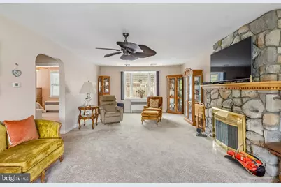 12035 Glenfield Street, Philadelphia, PA 19154 - Photo 11