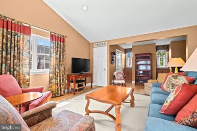 200 Admirals Way, Philadelphia, PA 19146 - Photo 31