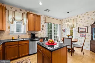 200 Admirals Way, Philadelphia, PA 19146 - Photo 15