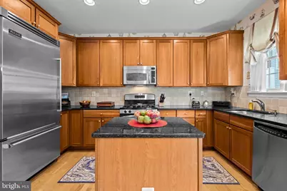 200 Admirals Way, Philadelphia, PA 19146 - Photo 11