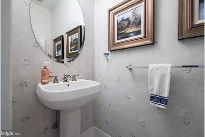 200 Admirals Way, Philadelphia, PA 19146 - Photo 19