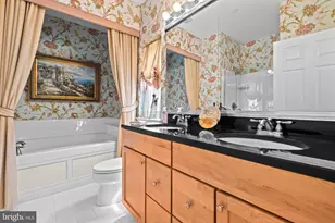 200 Admirals Way, Philadelphia, PA 19146 - Photo 27