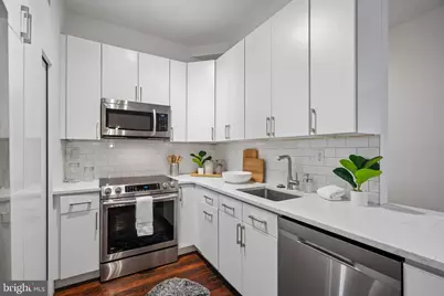 8 S Letitia Street #301, Philadelphia, PA 19106 - Photo 17