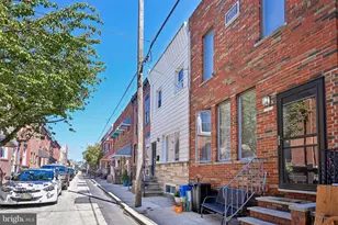 2535 S Carlisle St, Philadelphia, PA 19145 - Photo 5