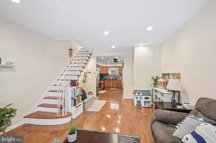 2535 S Carlisle St, Philadelphia, PA 19145 - Photo 9