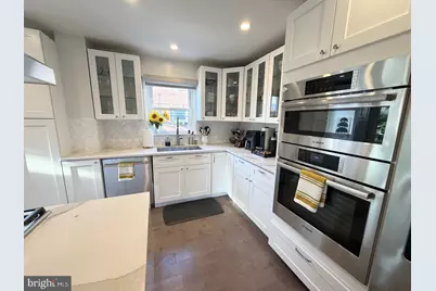 217 Manton Street, Philadelphia, PA 19147 - Photo 11