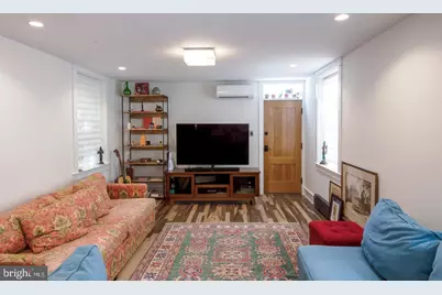 1016 Bainbridge Street, Philadelphia, PA 19147 - Photo 13
