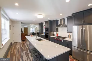 1016 Bainbridge St, Philadelphia, PA 19147 - Photo 9