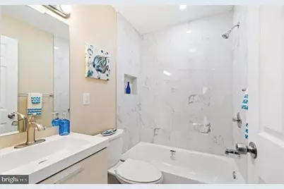 1112 E Moyamensing Avenue, Philadelphia, PA 19147 - Photo 11