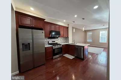 1112 E Moyamensing Avenue, Philadelphia, PA 19147 - Photo 3