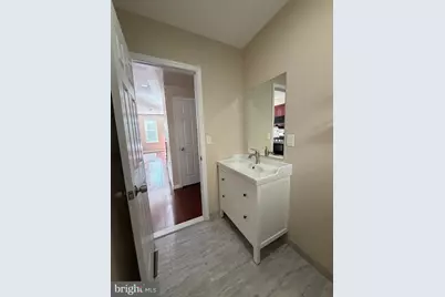 1112 E Moyamensing Avenue, Philadelphia, PA 19147 - Photo 7