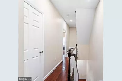 1112 E Moyamensing Avenue, Philadelphia, PA 19147 - Photo 9