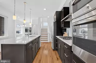 950 Shackamaxon St, Philadelphia, PA 19125 - Photo 1