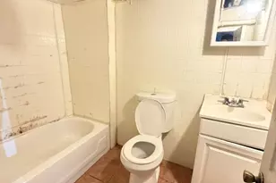 1322 Harrison St, Philadelphia, PA 19124 - Photo 9