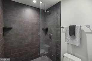 1501 N Hollywood St, Philadelphia, PA 19121 - Photo 29