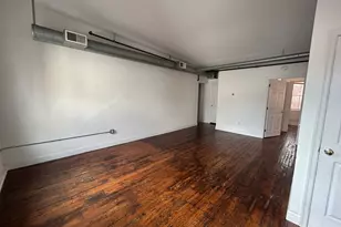 36 Strawberry St, Philadelphia, PA 19106 - Photo 5