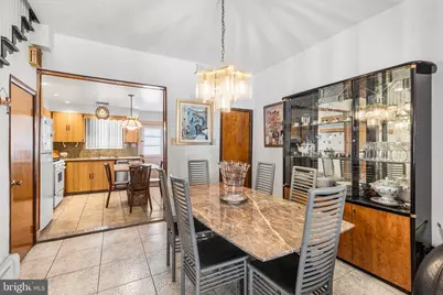 2439 S Rosewood Street, Philadelphia, PA 19145 - Photo 7