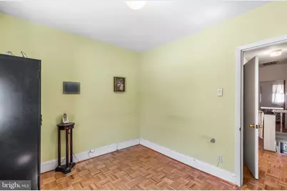 2439 S Rosewood Street, Philadelphia, PA 19145 - Photo 15