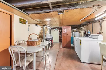 2439 S Rosewood Street, Philadelphia, PA 19145 - Photo 25