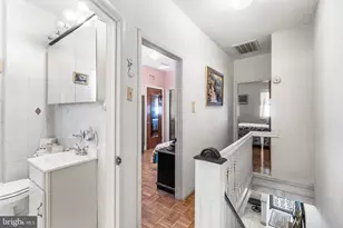 2439 S Rosewood St, Philadelphia, PA 19145 - Photo 13