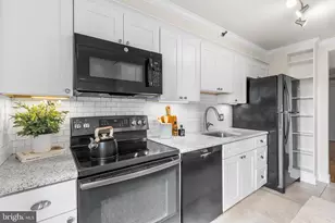 2201 Cherry St, Philadelphia, PA 19103 - Photo 11