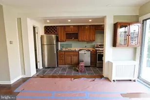 346 E Meehan Ave, Philadelphia, PA 19119 - Photo 11