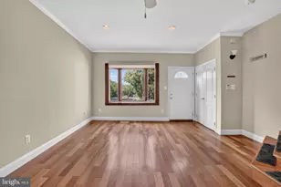 2813 Ogden St, Philadelphia, PA 19130 - Photo 3