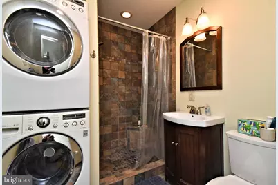 242 S 22nd Street, Philadelphia, PA 19103 - Photo 15