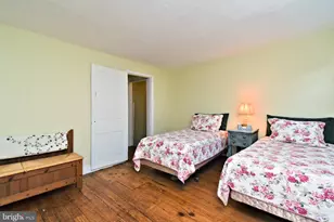 242 S 22nd St, Philadelphia, PA 19103 - Photo 27