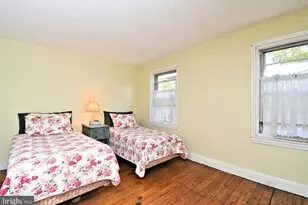 242 S 22nd St, Philadelphia, PA 19103 - Photo 25