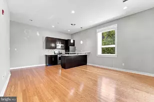 655 N 16th St, Philadelphia, PA 19130 - Photo 1