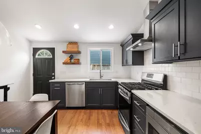 1145 S Clifton, Philadelphia, PA 19147 - Photo 9